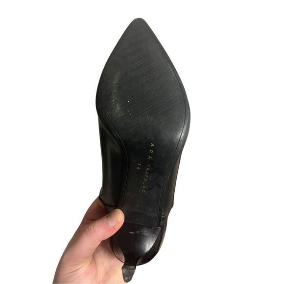 Ara Trafaluc Size 36 Black pointed toe booties/ heels - Picture 8 of 8